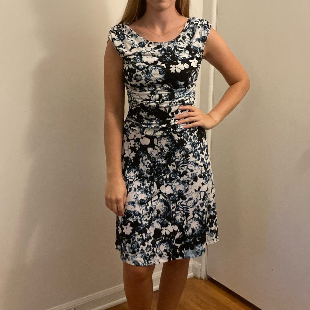 Women’s Dress 6P